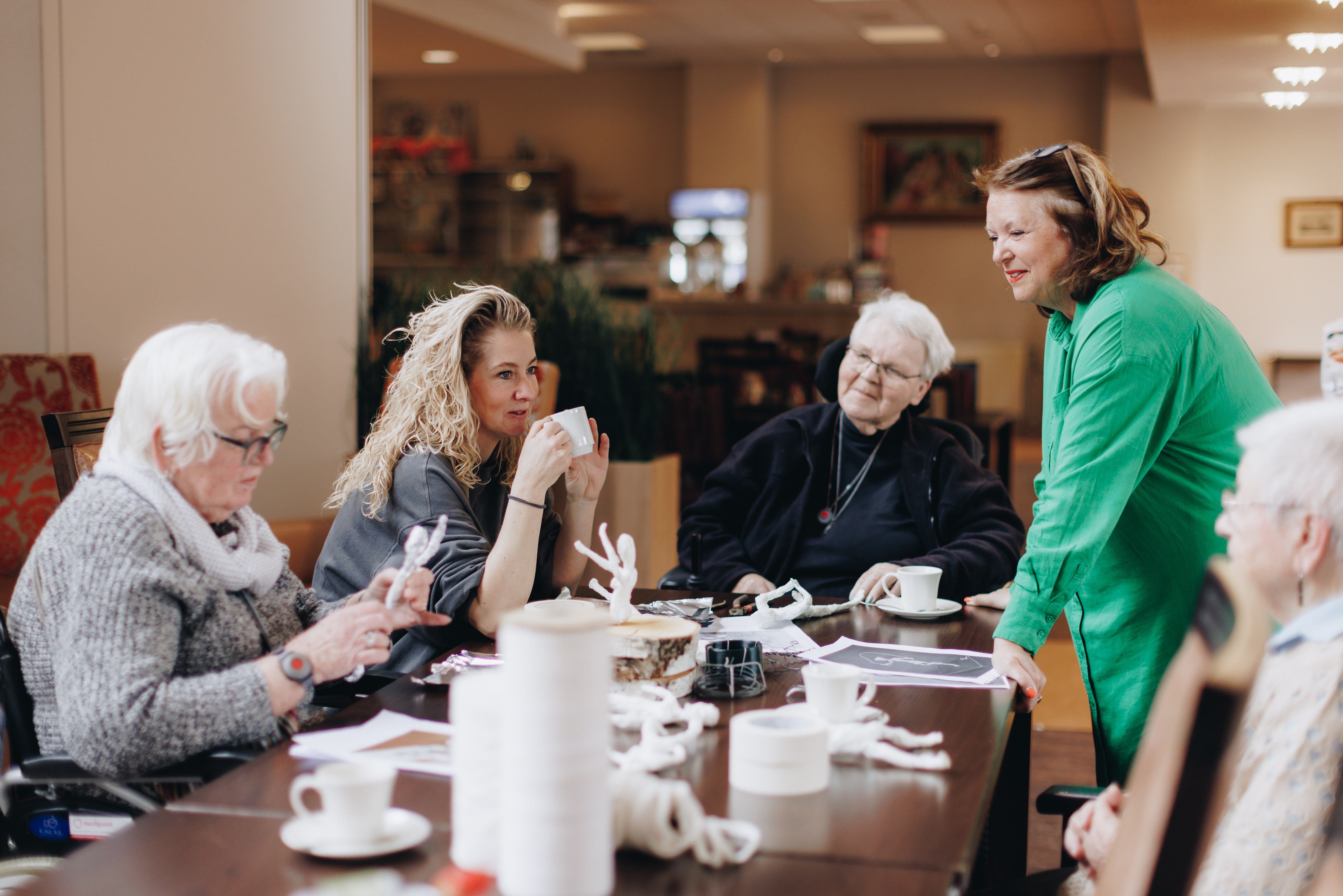 09 03 2023 Zorgpartners De Breeje Hendrick Bewoners, Welzijn Collega's Medewerkers Handwerken Koffie