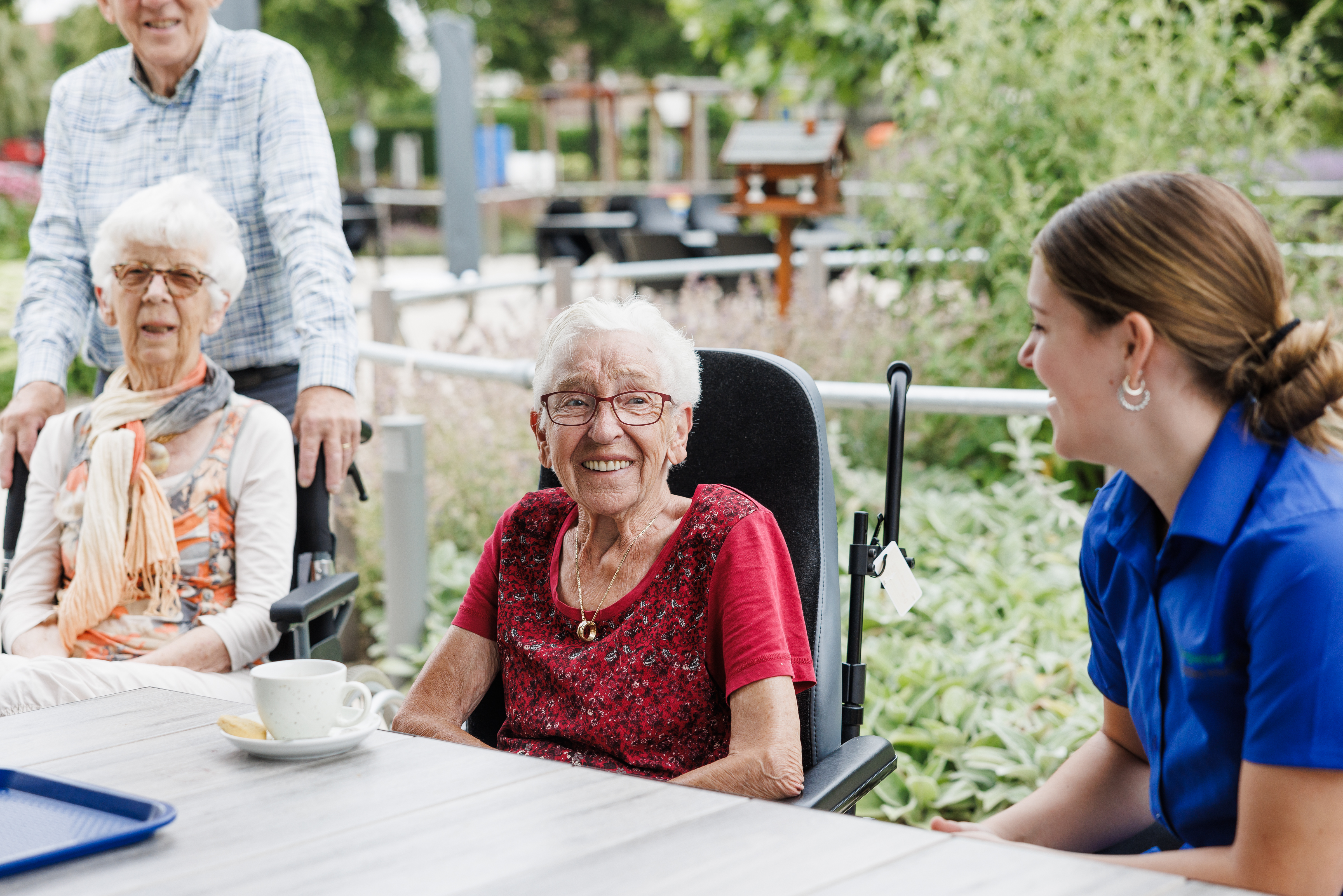 19 07 23 ZPMH Gebouw En Tuin Floravita 7