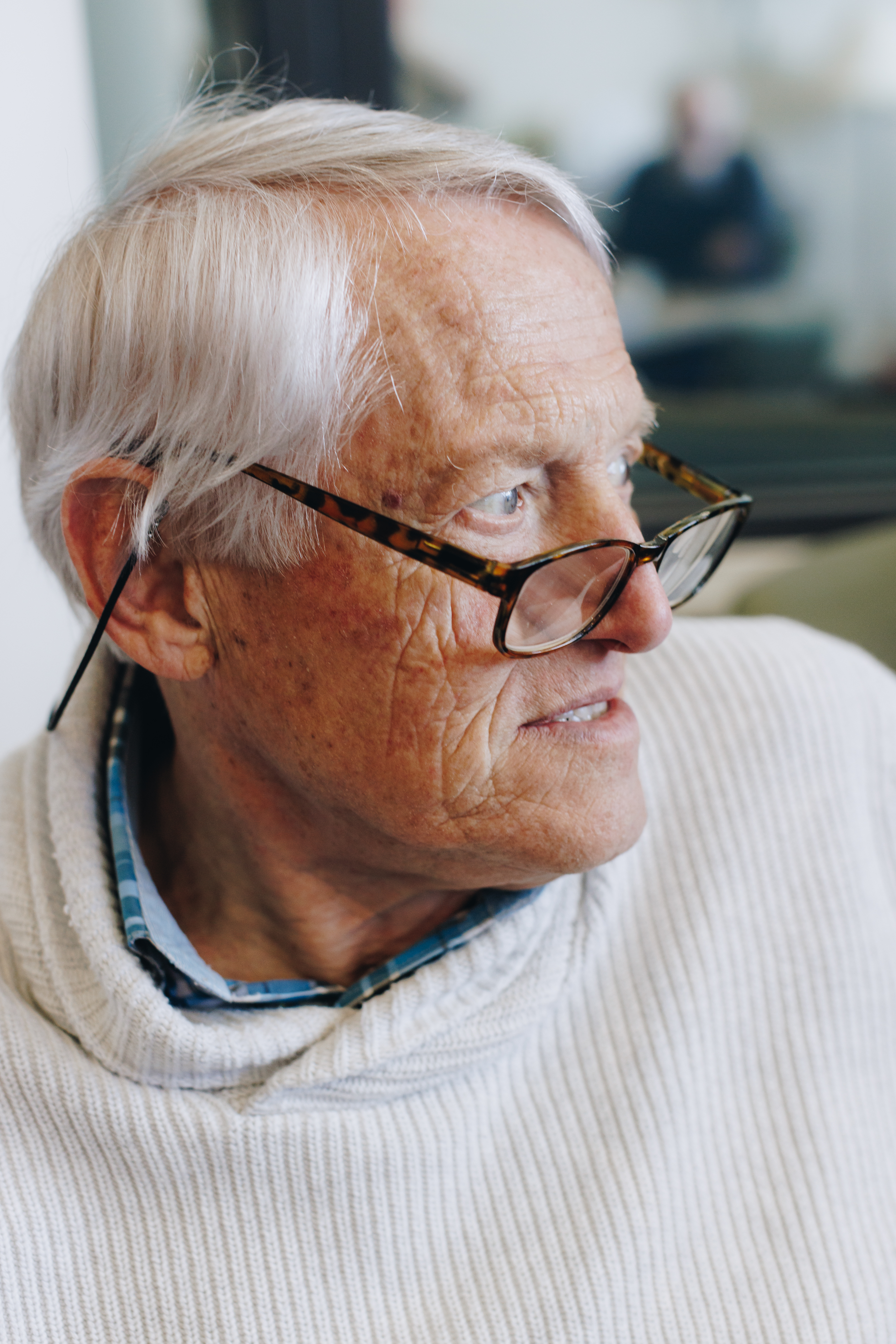 11 04 2023 ZPMH Prinsenhof Bewoner Bril Closeup