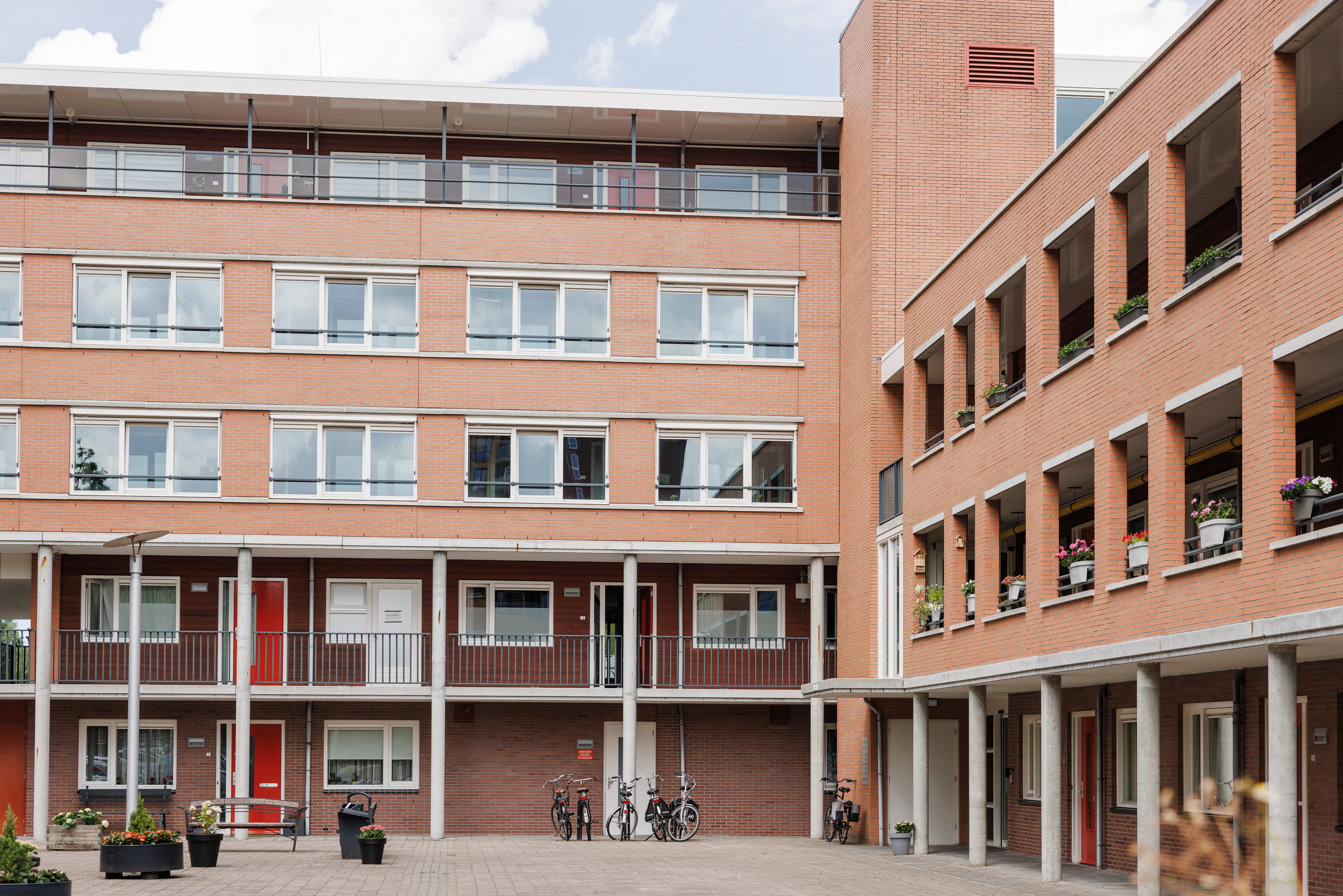 20 07 23 ZPMH Tuin En Gebouw Savelberg 12