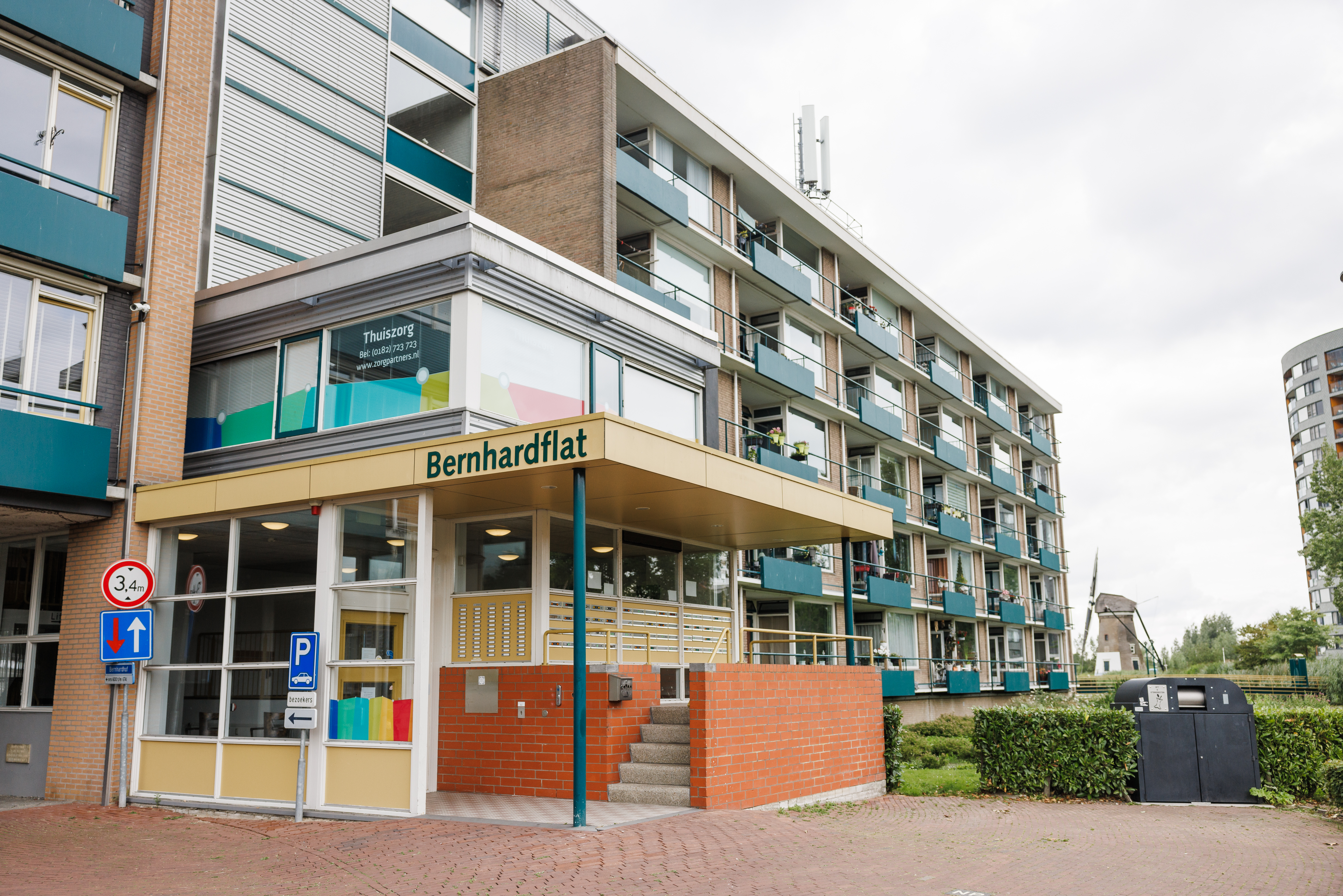 19 07 23 ZPMH Gebouwen Bernardflat, Julianastaete 2