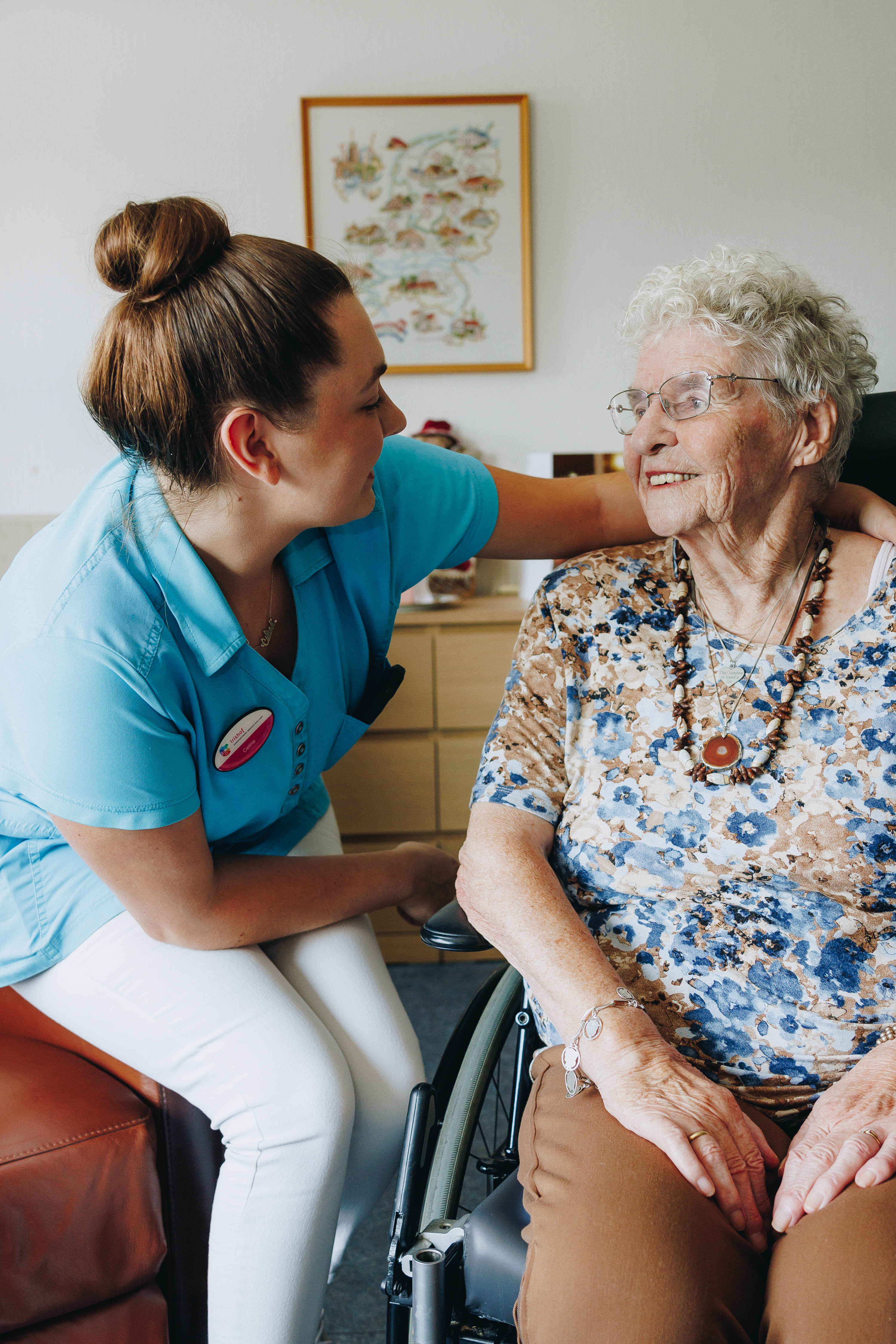 05 09 2024 Irishof Zorgpartners Client Medewerker Lachen Interactie