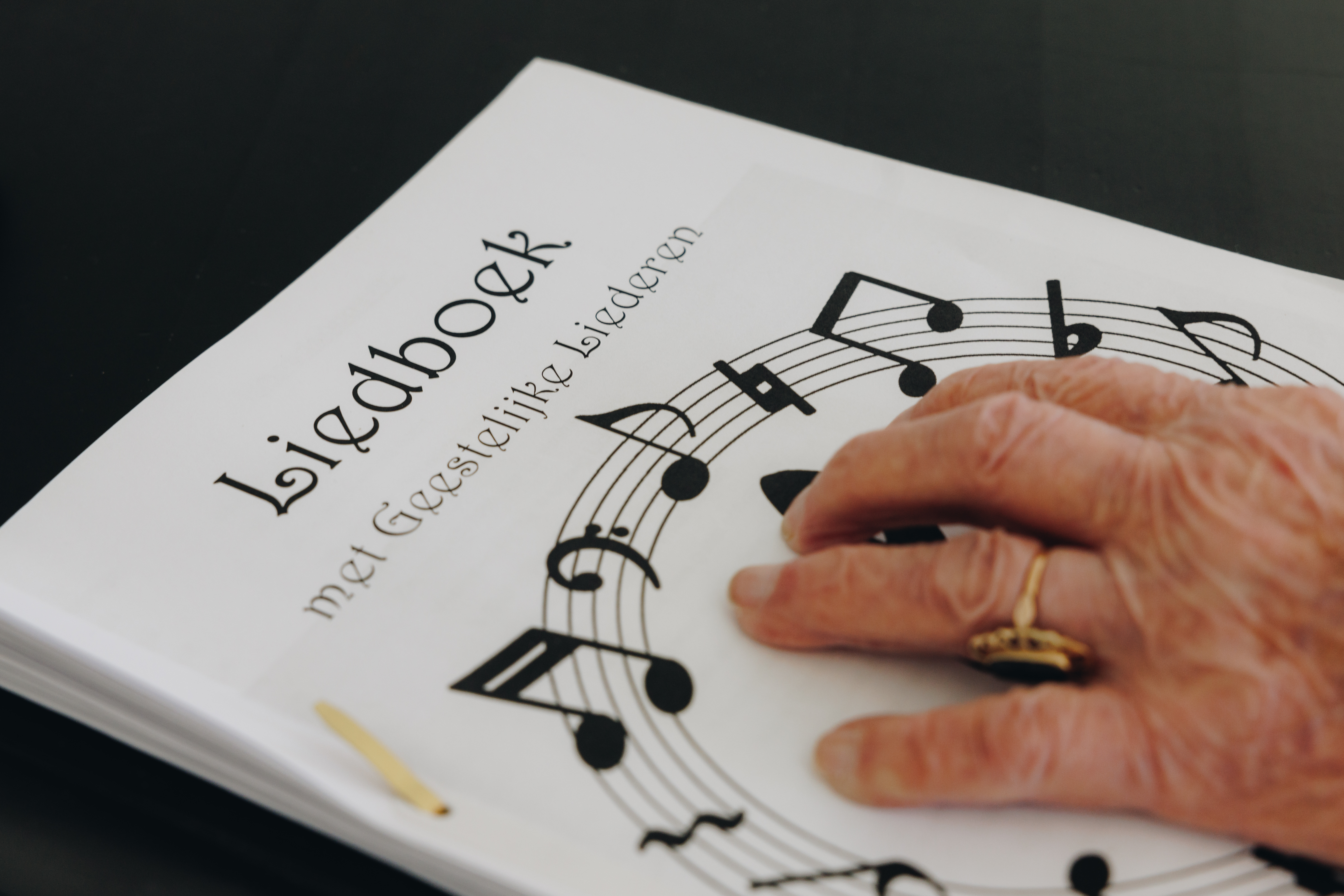 03 04 2023 Gouwestein Zorgpartners Cloesup Hand Boek Liederen Zingen