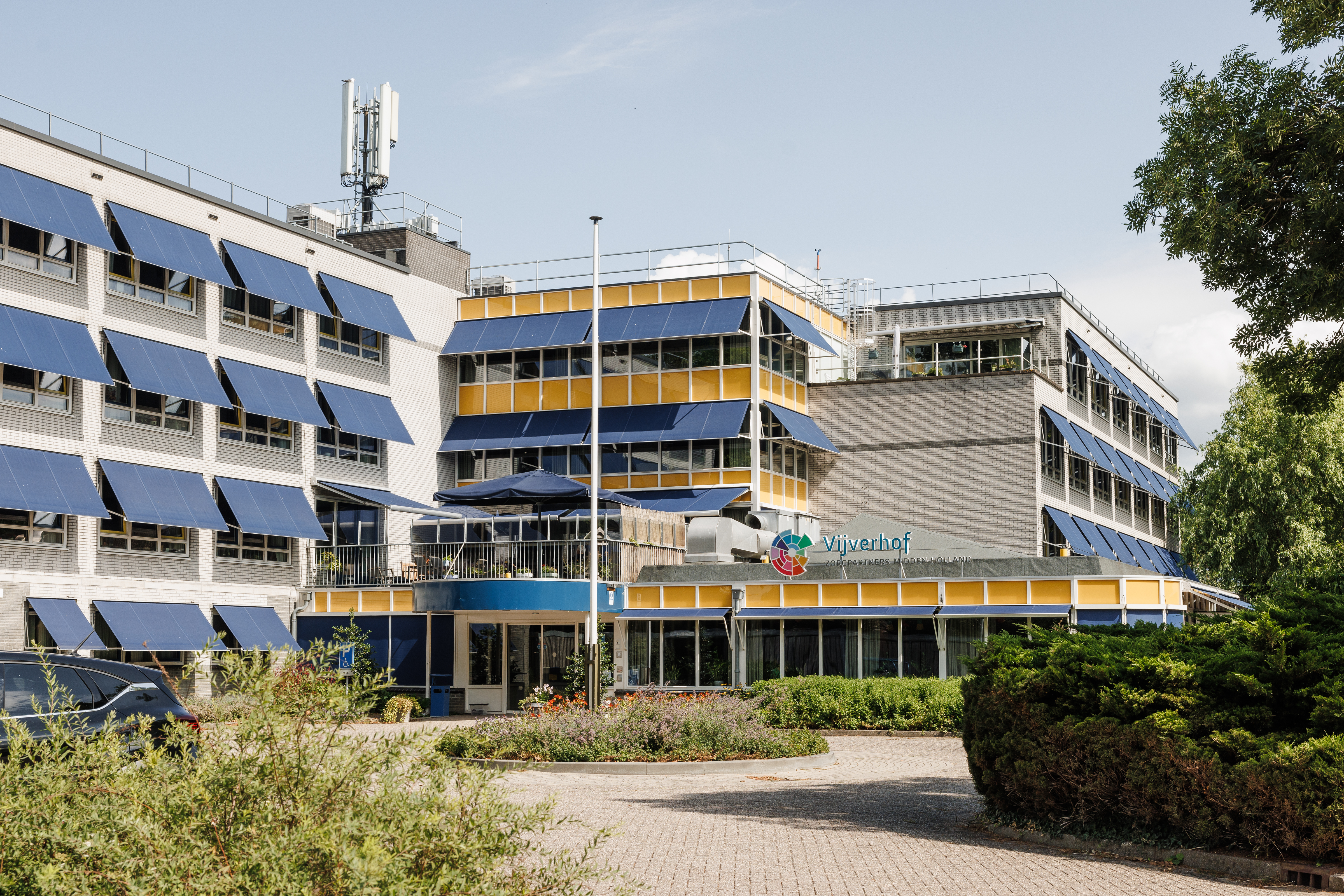 20 07 23 ZPMH Vijverhof, Gebouw En Tuin 1